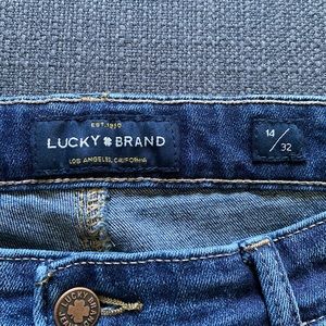 Lucky Brand Capri Jeans